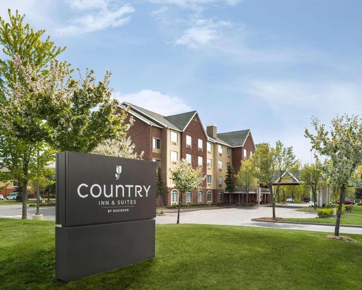 Country Inn & Suites by Radisson, Novi, MI