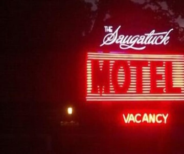 The Saugatuck Retro Resort