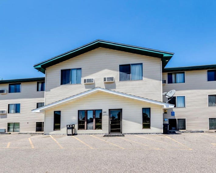 Motel 6-Albert Lea, MN