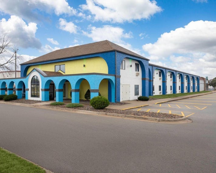 Days Inn by Wyndham Austin