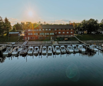 Sportsman's Lodge