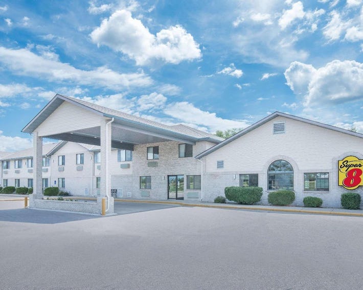 Wrangler Hotel Morris