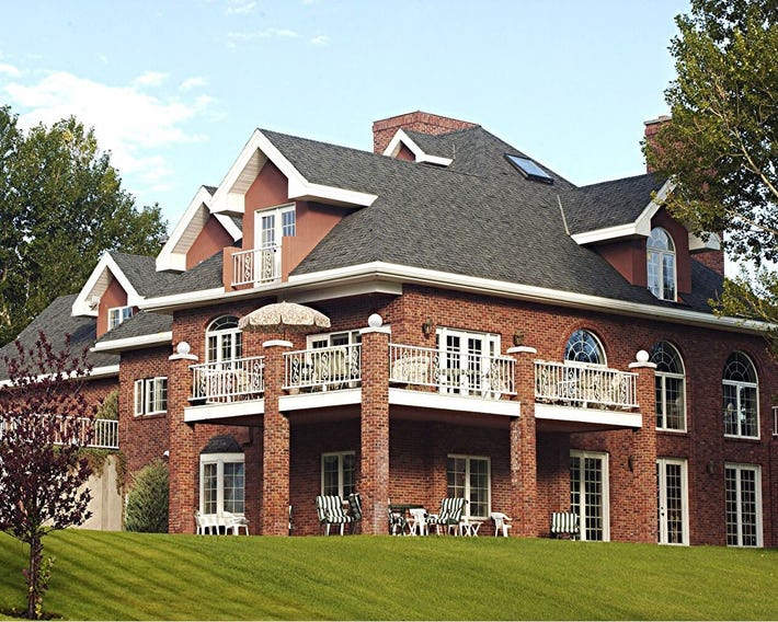 Toad Hall Manor Bed and Breakfast