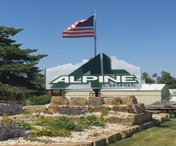Alpine Lodge