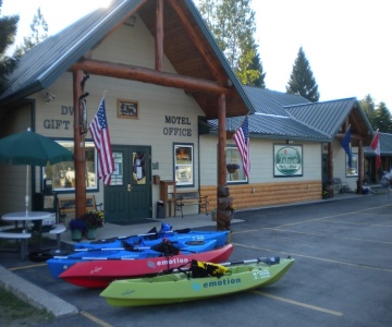Lakeside Resort and Motel