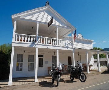 Fairweather Inn