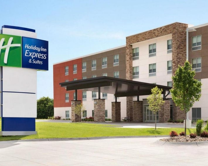 Holiday Inn Express Blair
