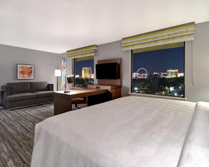 Hampton Inn & Suites Las Vegas Convention Center - No Resort Fee