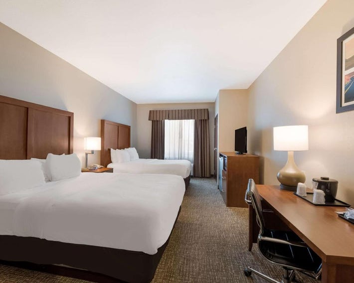 Comfort Inn & Suites Las Vegas - Nellis