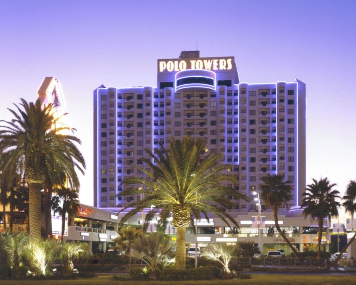 Polo Towers Suites
