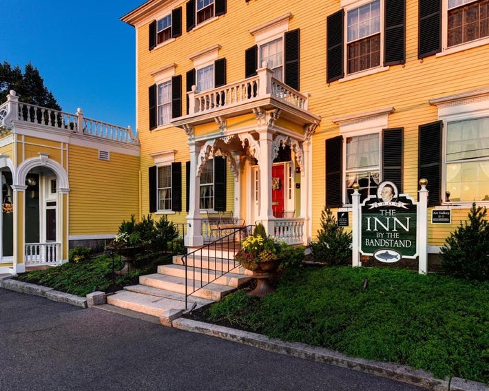 Inn by the Bandstand a Boutique Hotel