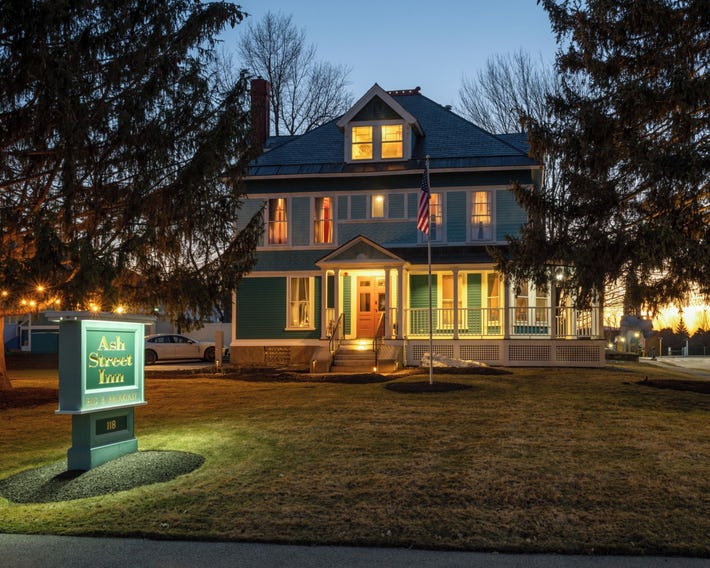 Ash Street Inn