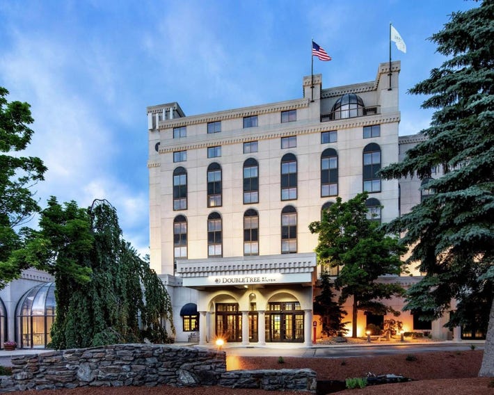 DoubleTree by Hilton Nashua