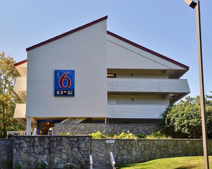 Motel 6-Nashua, NH - South