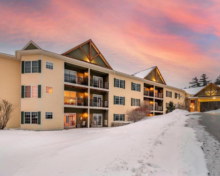 Mountain Edge Suites at Sunapee, an Ascend Collection Hotel
