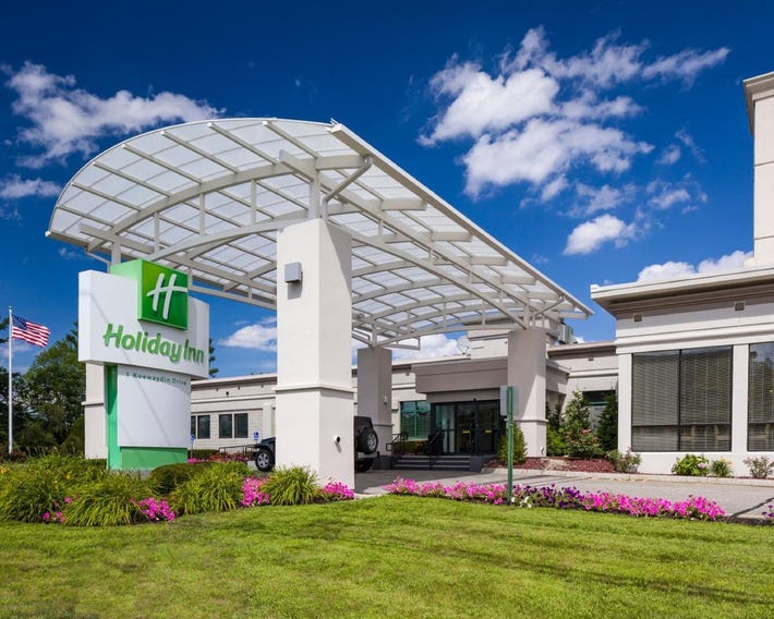 Holiday Inn Salem (I-93 At Exit 2)