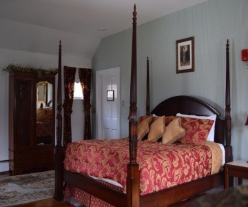 New Hampshire Mountain Inn