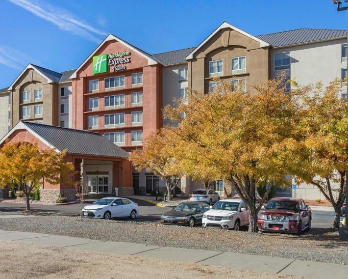 Holiday Inn Express Hotel & Suites Albuquerque Midtown by IHG