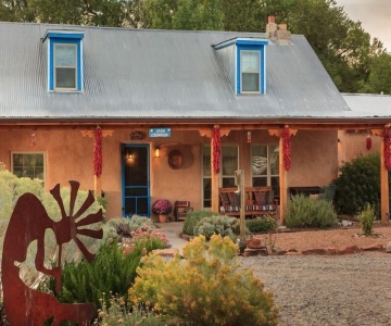 Casa Escondida Bed & Breakfast