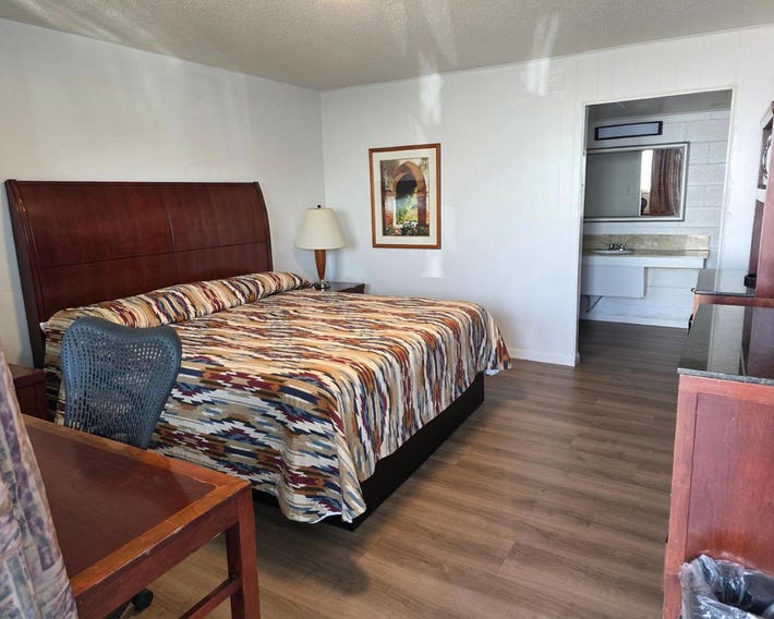 Economy Inn