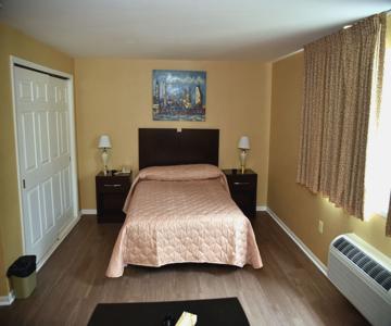 Swan Hotel & Suites
