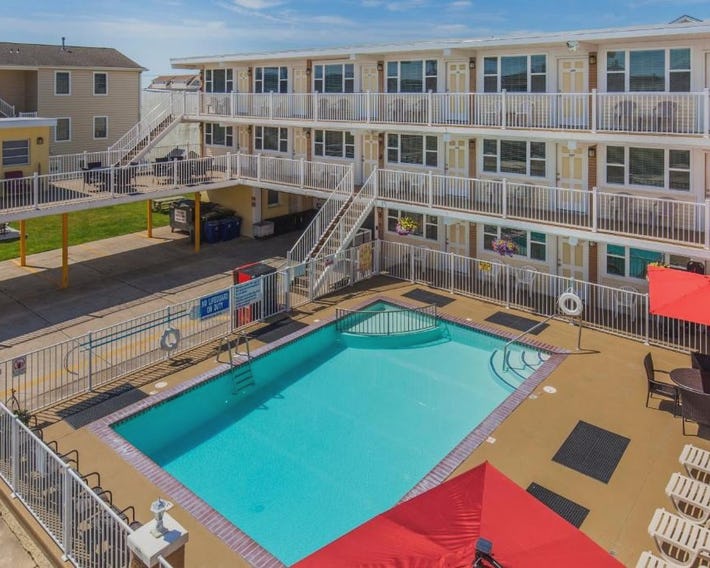 Esplanade Suites - A Sundance Vacations Property
