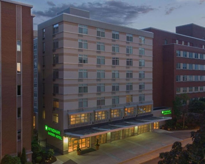 Wyndham Garden Buffalo Downtown
