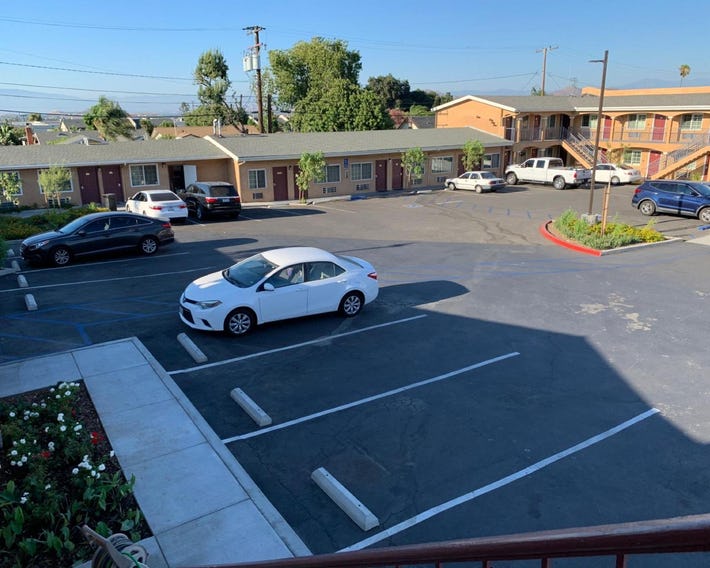 Desert Inn Motel