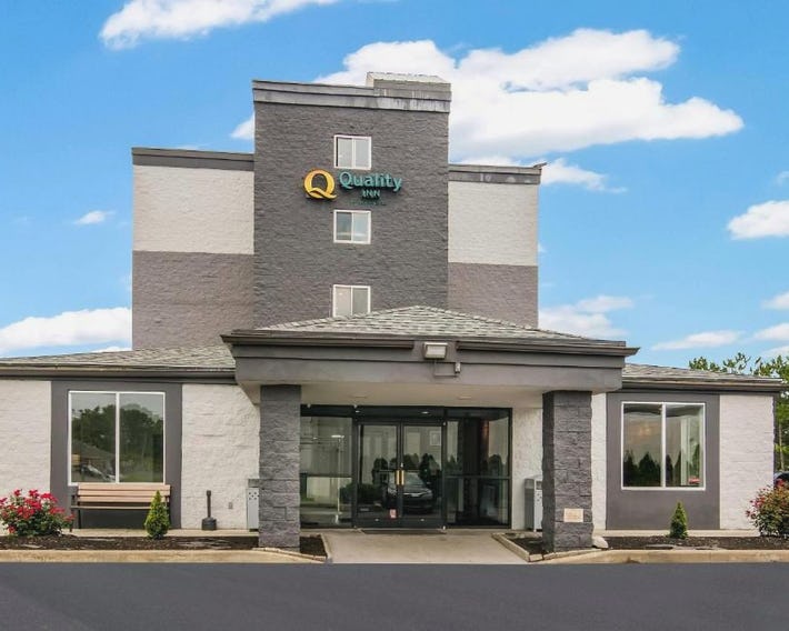 Quality Inn Rochester West