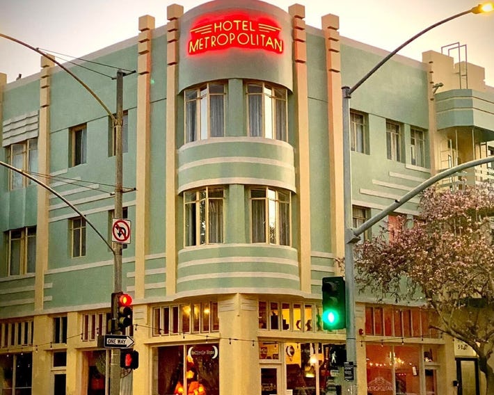 The Metropolitan Hotel