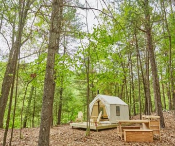 Tentrr - Grotto View at Stone Mountain-Campsite