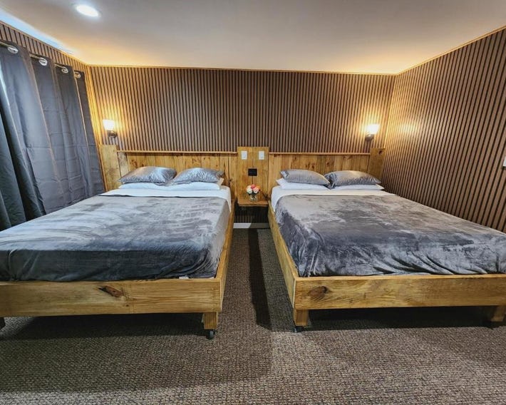 River Inn by Niagara Falls