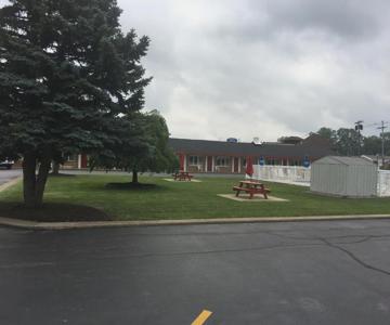 Caravan Motel