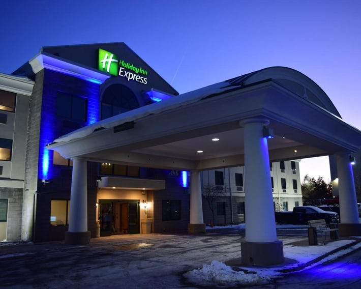 Holiday Inn Express Syracuse Airport by IHG
