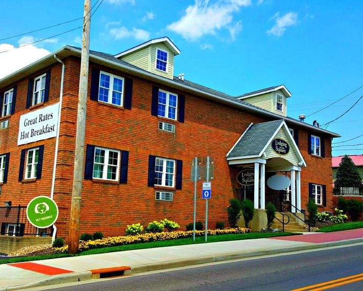 Lodging on the Square
