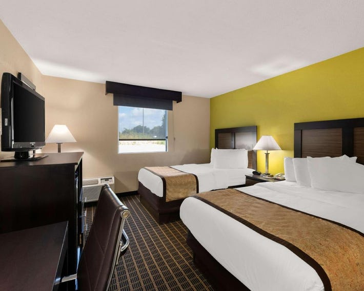 Best Western Adena Inn