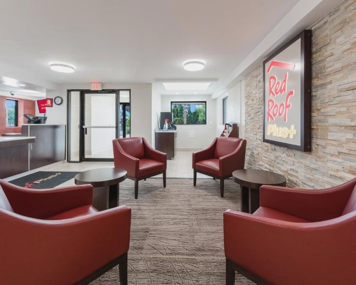 Red Roof Inn PLUS+ Columbus - Worthington