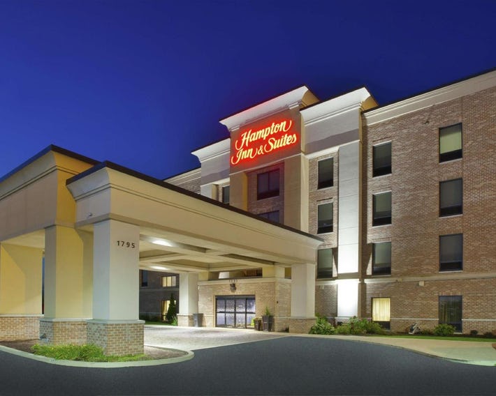 Hampton Inn & Suites - Elyria