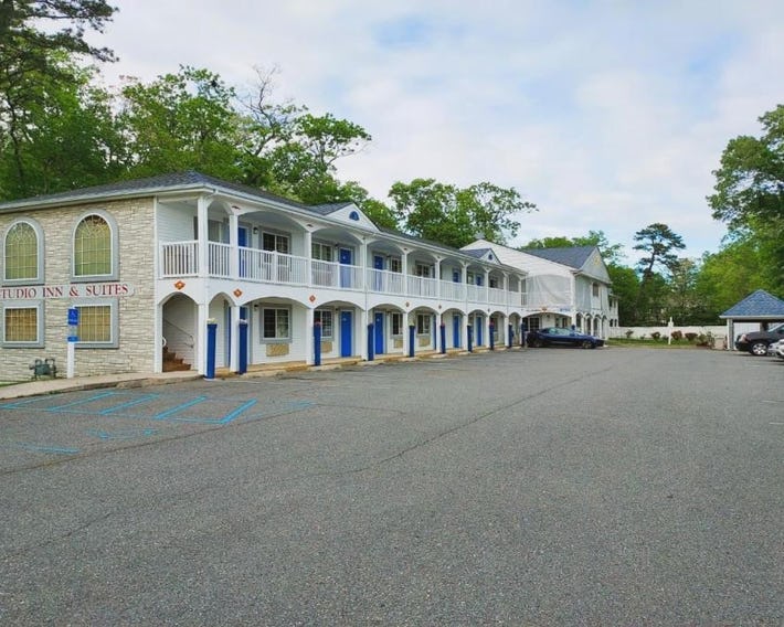 Studio Inn and Suites