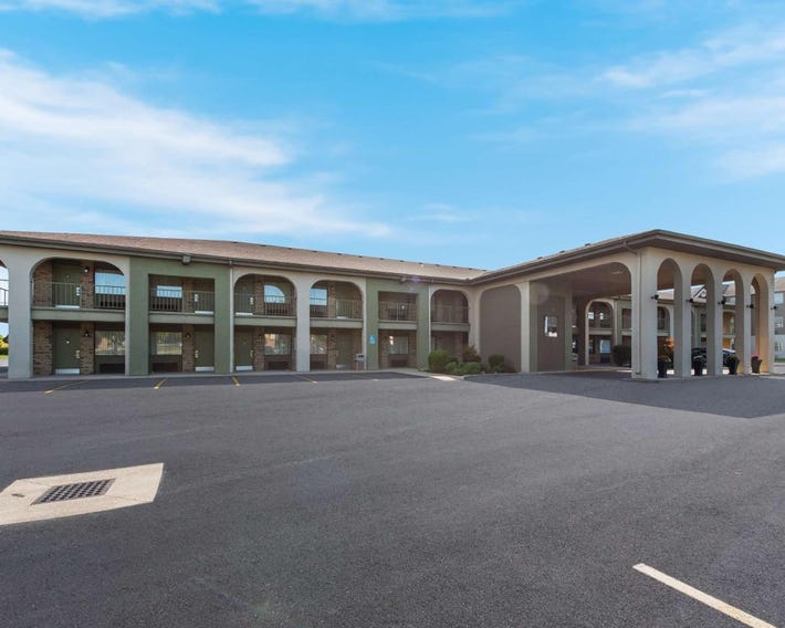 Best Western Executive Inn