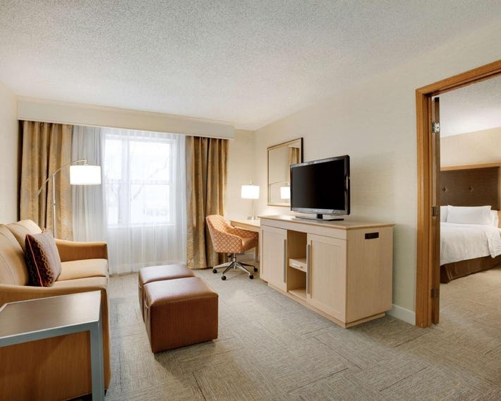 Hampton Inn & Suites Cleveland-Independence