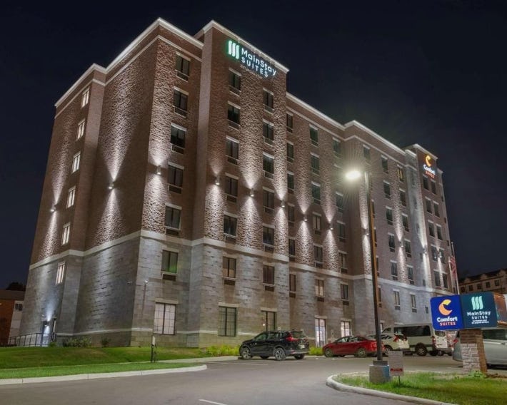 MainStay Suites Cincinnati University - Uptown