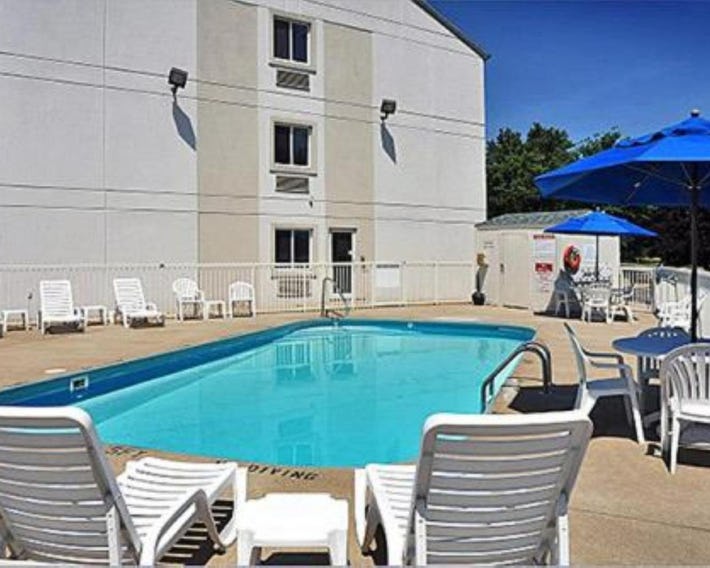Motel 6 Sandusky Milan
