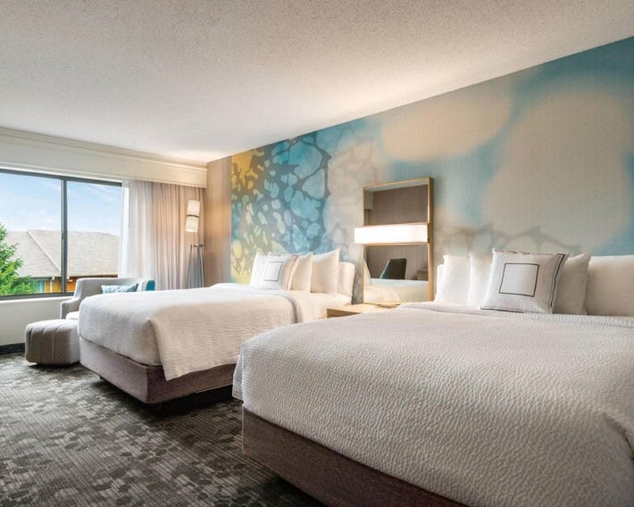 Courtyard by Marriott Dayton North