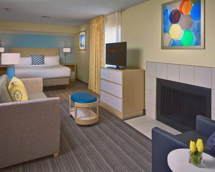 Sonesta Simply Suites Cleveland Westlake