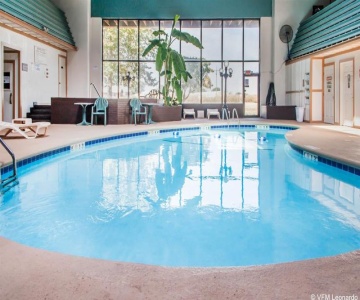 Clarion Inn