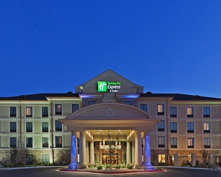 Holiday Inn Express & Suites Poteau by IHG