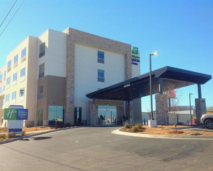 Holiday Inn Express and Suites Tahlequah by IHG