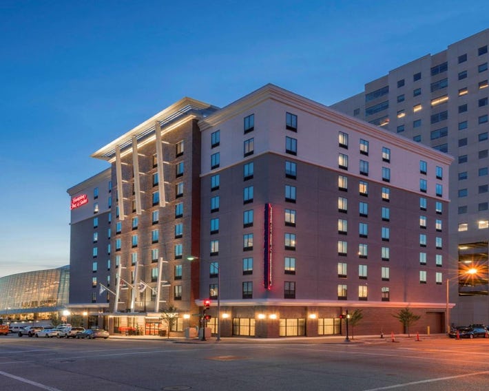 Hampton Inn & Suites Tulsa Downtown, Ok