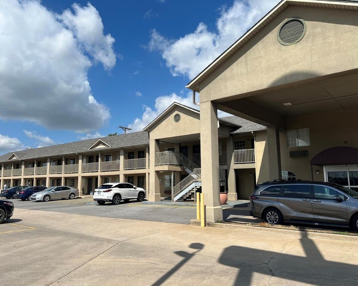 Days Inn by Wyndham Wagoner